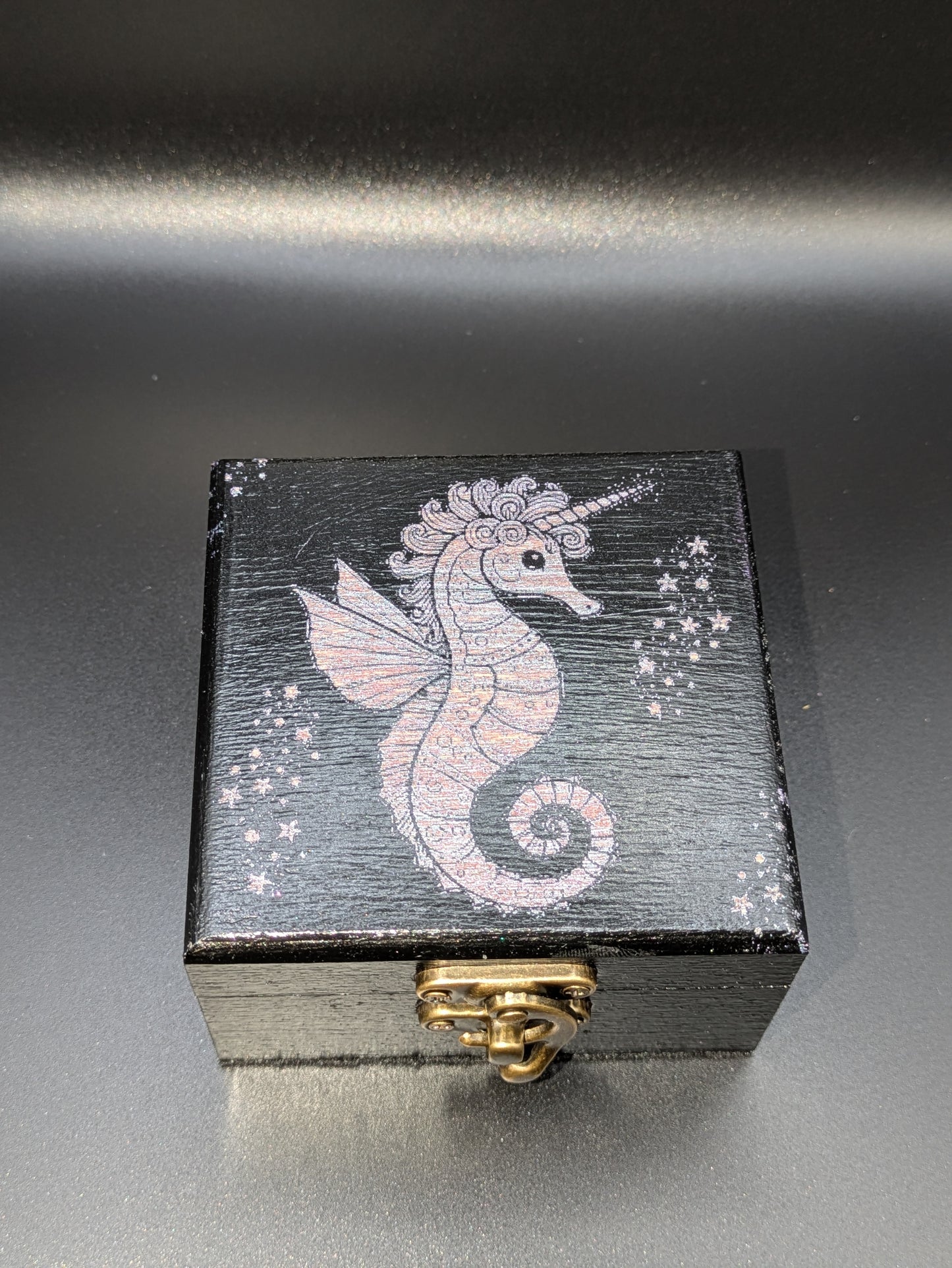Seahorse Box