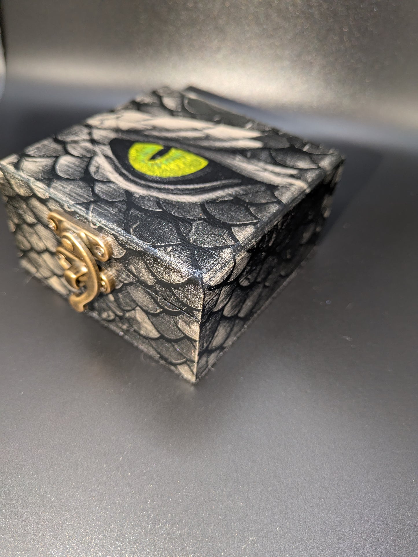 Ice Dragon Yellow Eye