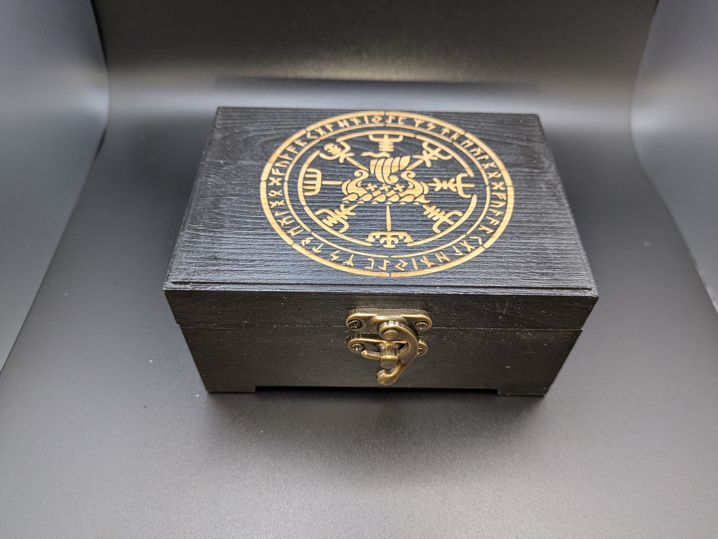 Viking ship box- compass