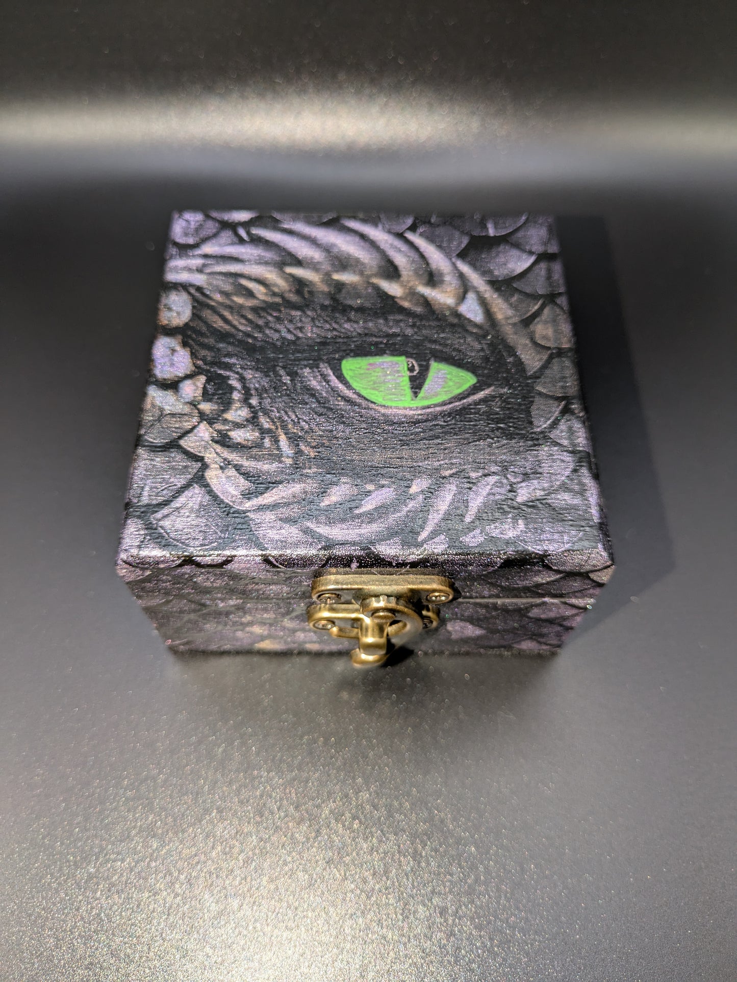 Dragon's Eye Box Purple with Green Eye